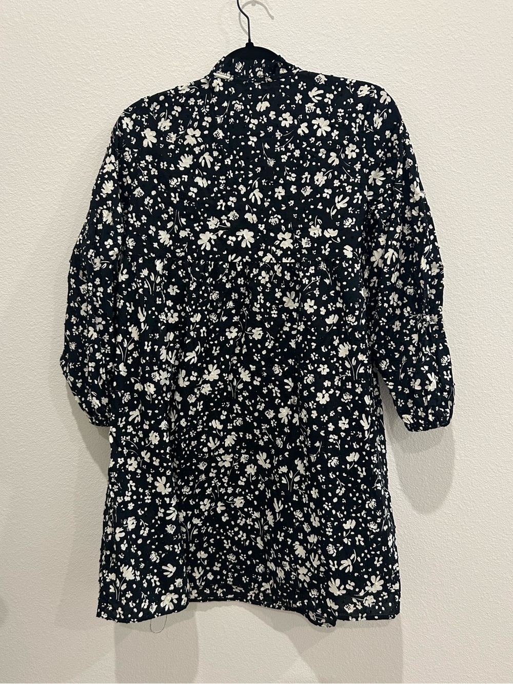 Who What Wear Black and White Floral mini Dress - Picture 3 of 7